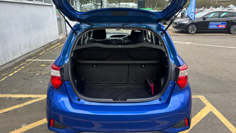 Toyota Yaris 1.5 Hybrid Icon 5dr CVT Hybrid Hatchback